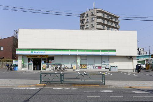 ファミリーマート奥戸七丁目店の画像