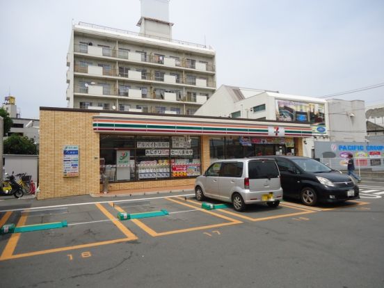 セブンイレブン　福山入船町店の画像