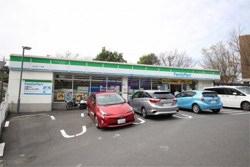 ファミリーマート 南山田三丁目店の画像