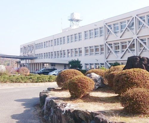 東広島市立八本松中学校の画像
