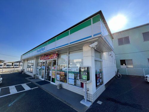 ファミリーマート 千葉愛生町店の画像