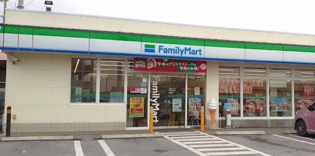 沖縄ファミリーマート 西原小橋川店の画像