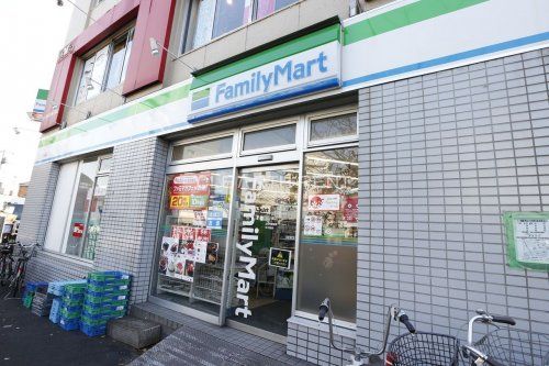 ファミリーマート 三ノ輪店の画像