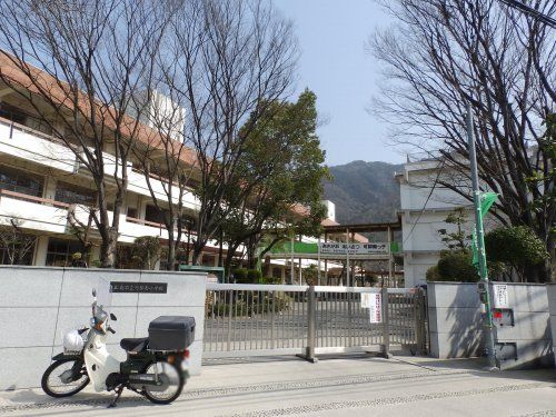広島市立可部南小学校の画像