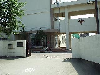 名古屋市立苗代小学校の画像