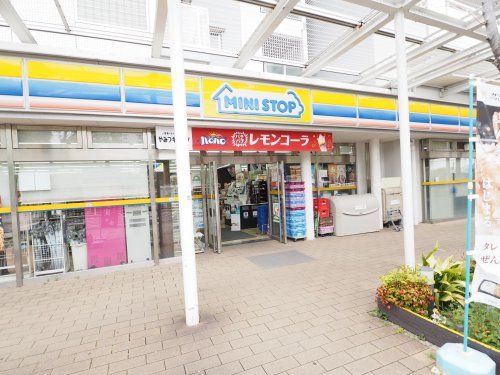 ミニストップ潮見駅前店の画像