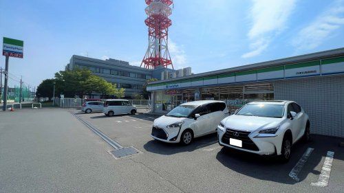 ファミリーマート 沼津北高島町店の画像