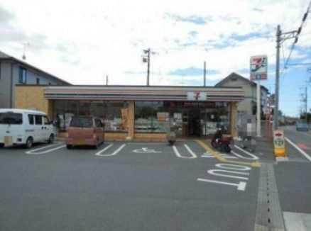 セブンイレブン鴻巣宮前原店の画像