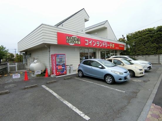 コインランドリーデポ福生熊川店の画像