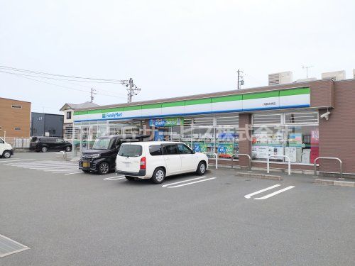 ファミリーマート 湖西吉美店の画像