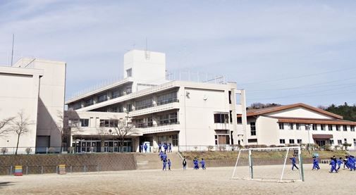 渋川市立金島小学校の画像