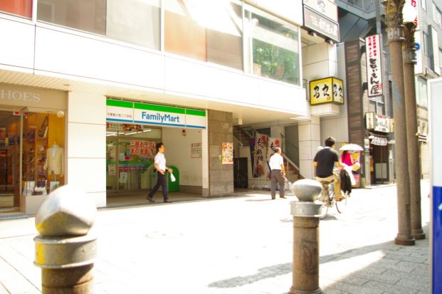 ファミリーマート　富士見２丁目店の画像