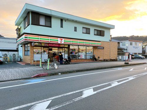 セブンイレブン 清水町長沢店の画像