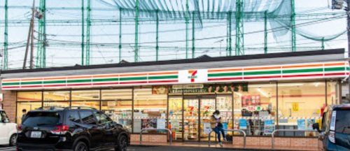セブンイレブン 京王山田駅前店の画像
