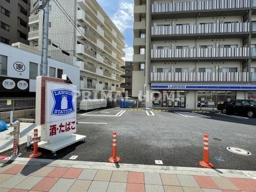 ローソン 横浜子安通二丁目店の画像