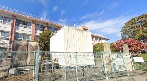 和歌山市立小倉小学校の画像