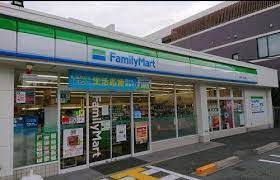 ファミリーマート 新高小学校前店の画像