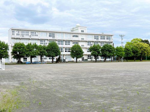 富士市立富士川第一中学校の画像