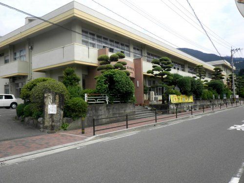 篠栗町立篠栗中学校の画像