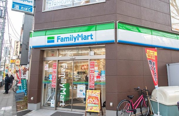 ファミリーマート 八幡山駅北店の画像