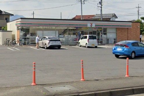 セブンイレブン 高崎中尾町店の画像