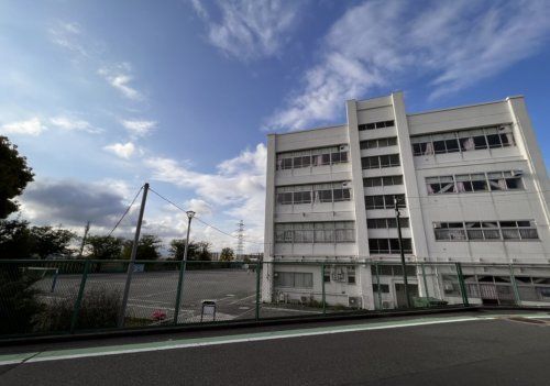 横浜市東汲沢小学校の画像