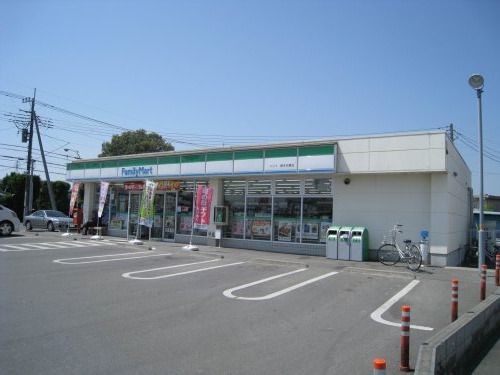 ファミリーマート ベツイ 栃木今泉店の画像