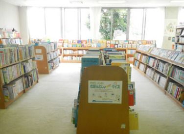 立川市西砂図書館の画像
