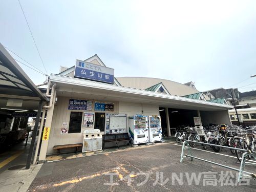 仏生山駅の画像