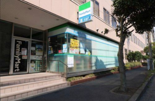 ファミリーマート ソードビル店の画像