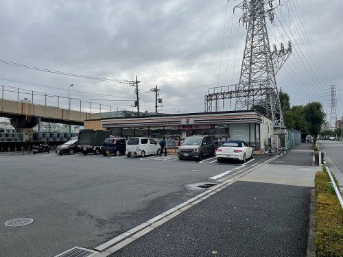 セブンイレブン 板橋高島平9丁目店の画像