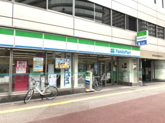 ファミリーマート 博多駅前住吉通店の画像