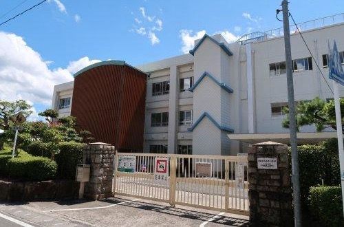 広島市立青崎小学校の画像