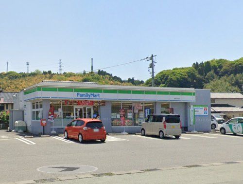 ファミリーマート 御船辺田見店の画像