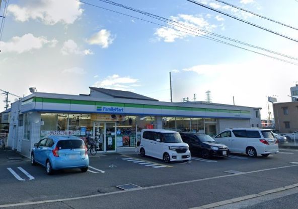 ファミリーマート　泉大津尾井千原店の画像