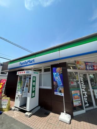 ファミリーマート せんげん台駅前店の画像