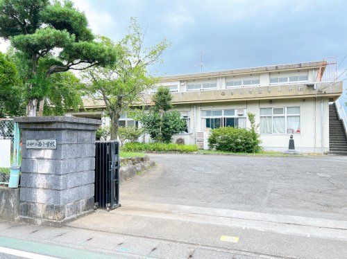 函南町立西小学校の画像