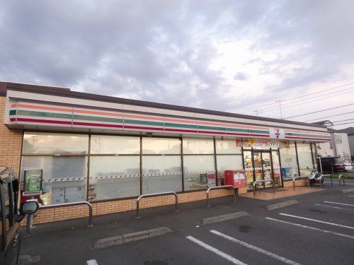 セブン-イレブン 座間入谷５丁目店の画像