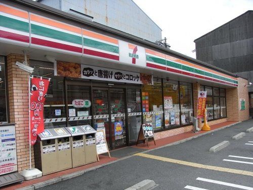 セブン-イレブン 門真岸和田１丁目店の画像