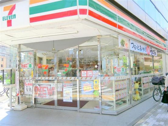 セブンイレブン 京急蒲田駅前店の画像