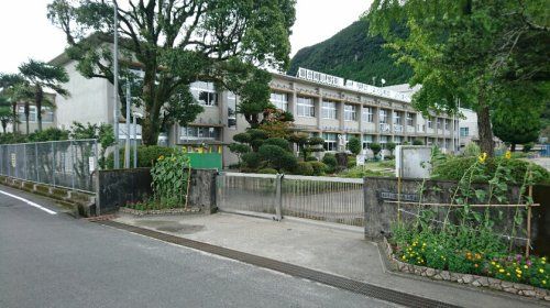 霧島市立国分南小学校の画像