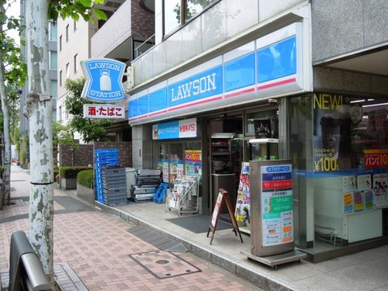 ローソン 港赤坂九丁目店の画像