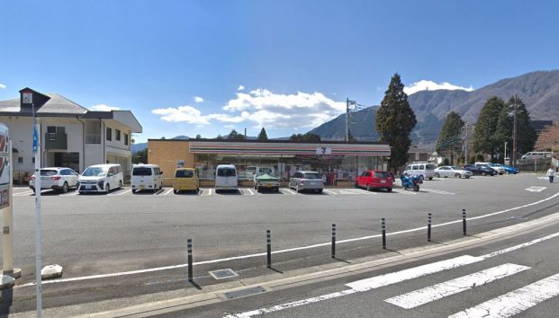 セブンイレブン箱根仙石原北店の画像