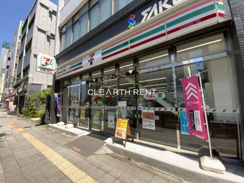 セブンイレブン 台東蔵前2丁目店の画像