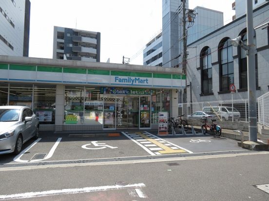 ファミリーマート 天六北店の画像