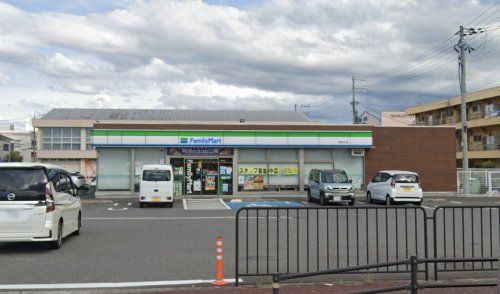 ファミリーマート 海南日方店の画像