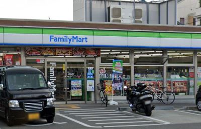 ファミリーマート 桃谷公園前店の画像