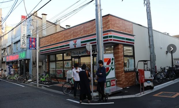 セブンイレブン 中野野方5丁目店の画像