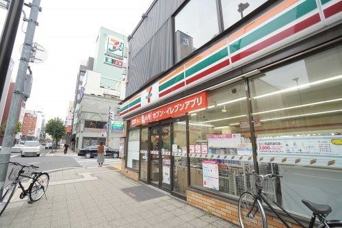 セブンイレブン 札幌南3条西6丁目店の画像