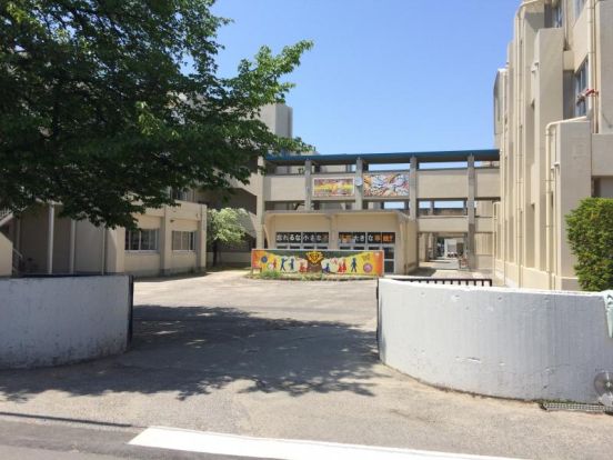 江南市立古知野中学校の画像